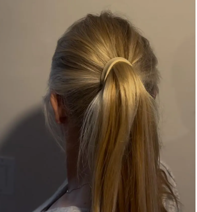Make your Ponytail Pop, Kinder Binder Ponytail Holder: Fuller, Gentle Updo
